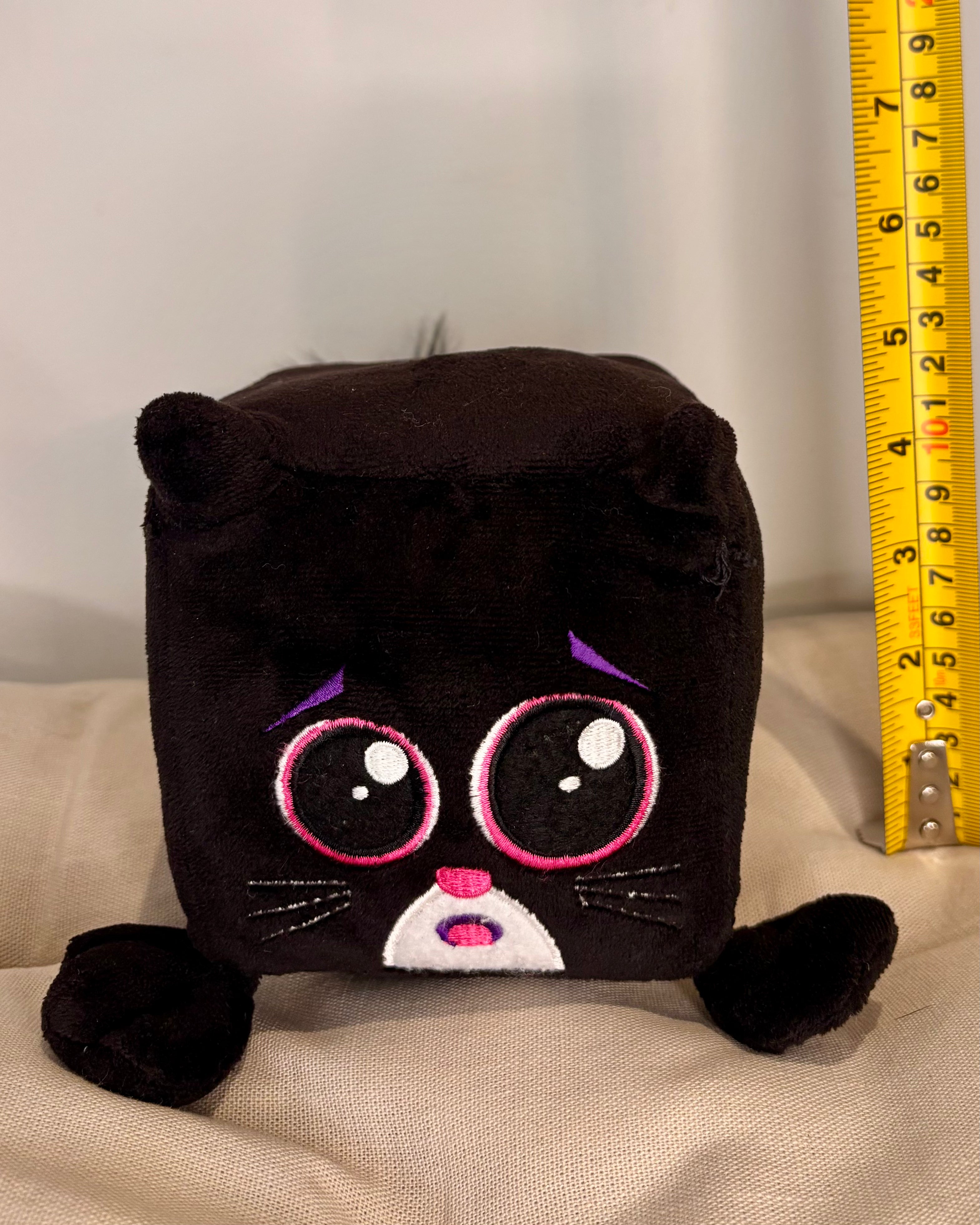 Block Cat